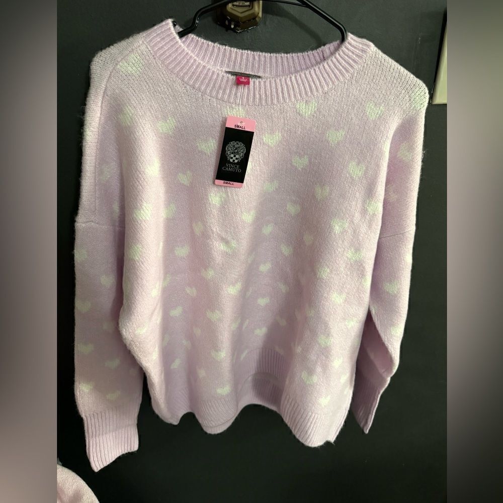 Vince Camuto Women's Valentine Heart Azalea Sweater NWT Small or M Ice Pink - Picture 5 of 11
